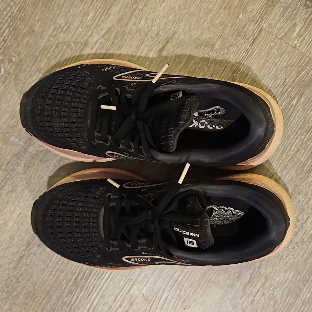 Brooks glycerin 19 size 7.5